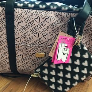 Brand New Betsey Johnson Duffle/ Weekender Bag